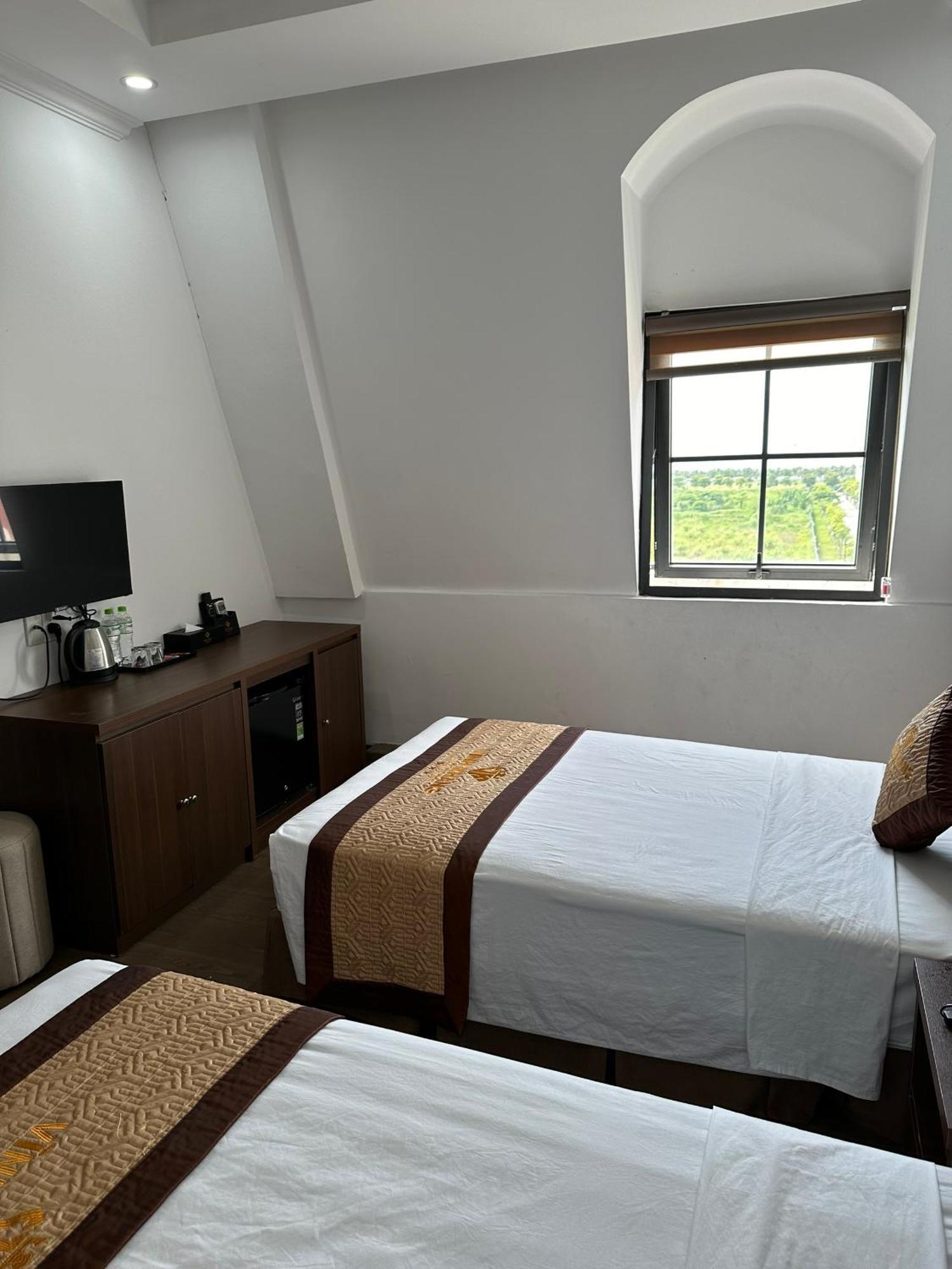 Vinh Khang Ha Long Hotel Exterior photo
